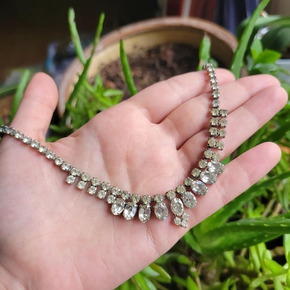 Vintage Ornate Silver Rhinestone Necklace - Picture 7 of 8